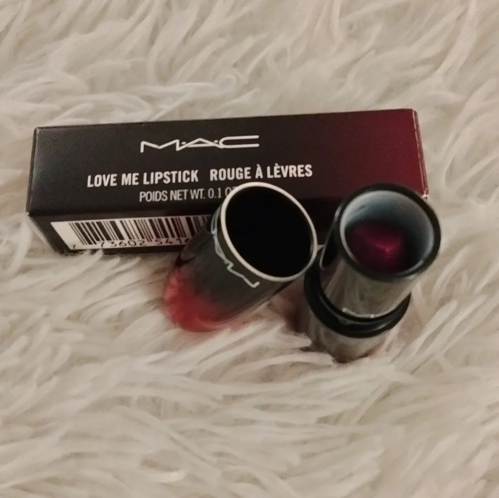 🆕 MAC 👄  JOIE DE VIVRE 👄 415